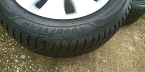 good year  ultra grip 205/55R16 zimne + audi disky - 6