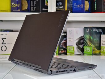 Herný notebook ASUS TUF A16 | 165Hz | RX 7600S 8GB | DDR5 - 6