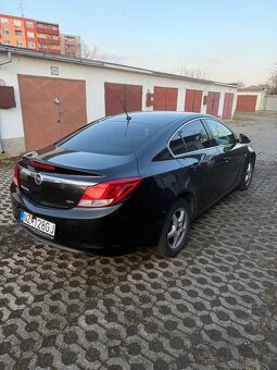 Opel Insignia 2.0 - 6