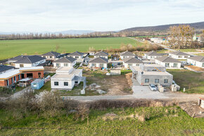 REZERVOVANÝ stavebný pozemok 490 m2- Ruskov, Košice okolie - 6