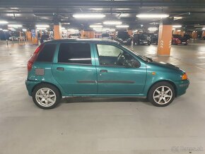 Fiat Punto 1.2 s AT novou STK/EK na opravu/na nahradne diely - 6