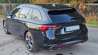 Skoda Octavia Combi Rs 2.0 TDI 4x4 DSG - 6