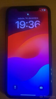 Apple iPhone XR 64GB Black bateria 85 percent - 6