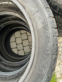 Zimna sada gum 225/45 R17 - 6