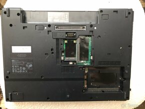 Predám odborne zdemontovaný display Compaq 6710b - 6