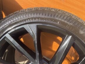 VEGA  orig.skoda Kodiaq  5x112  8j x R20   ET 41 VW 235 45 R - 6