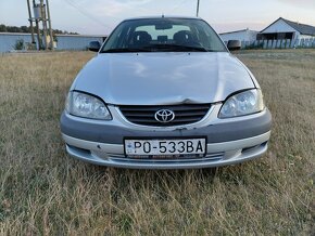 Toyota Avensis - 6