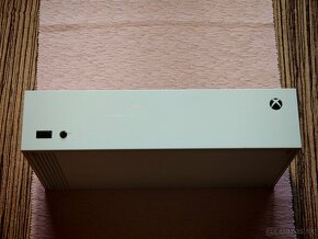  NA PREDAJ   xbox series S - 6