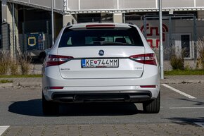 Škoda Superb combi 2.0 TDI DSG - 6