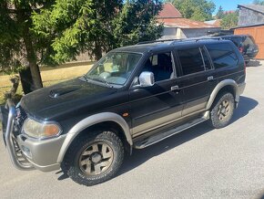 Mitsubishi Pajero Sport - 6