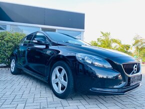 VOLVO V40 2.0d - 6