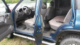 Nissan Terrano 2.7 tdi,bez korozie, zo Španielska.8/1994 - 6