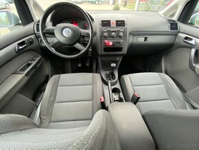 VW Touran 2.0 TDI - 6