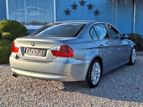 BMW 330i SPORT N52 MANUÁL - 6