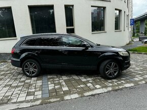 Audi Q7 3,0 TDi - 6