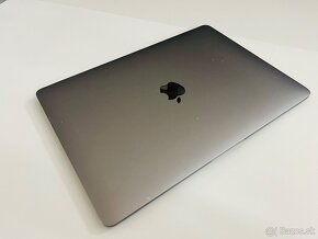 Macbook M1 2020 8GB vesmírne sivý - 6