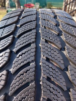 205/55 r16 zimne pneumatiky - 6