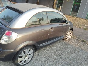 Citroen C3 Pluriel 1,4 - 6