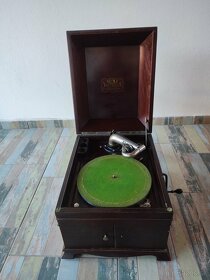 Gramofon Victrola - 6