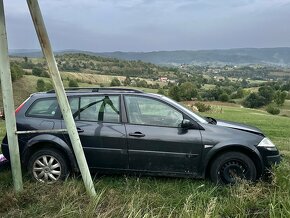 Renault Megane 1.5 tdci 78kw - 6