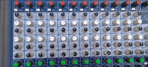 Soundcraft Signature 16 - 6