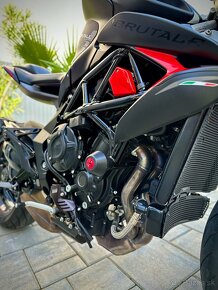 MV Agusta Brutale 800 - 6