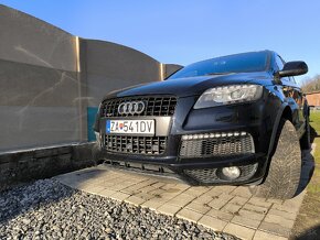 Audi Q7 - 6