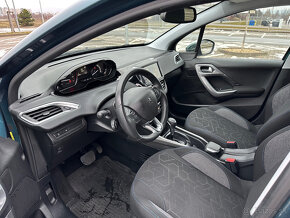 PEUGEOT 2008 1.2 PureTech AUTOMAT - 6