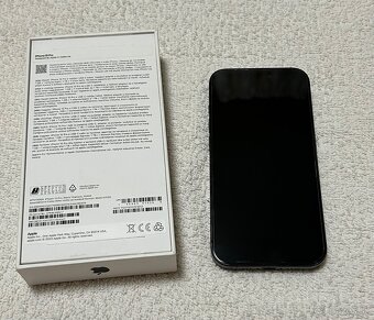 iPhone 15 Pro 256gb Black Titanium - 6