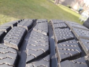 205/60 r16 zimne pneumatiky - 6