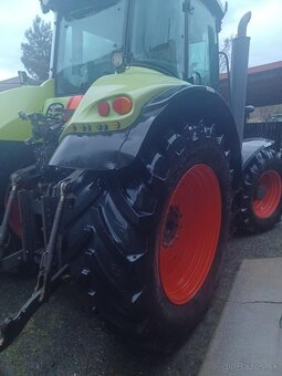 Predám CLAAS AXION 850 - 6