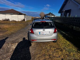 KIA Ceed 1.4i - 6