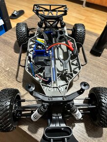 Traxxas Slash 1:10 VXL 4WD RTR - 6