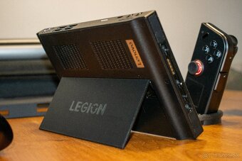 Lenovo Legion Go - 6