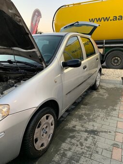 Fiat Punto 2005 - 6