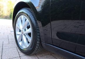 Škoda Octavia Combi 2,0 TDI - 6