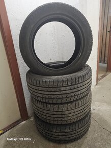 215/55 r17 Dunlop - 6