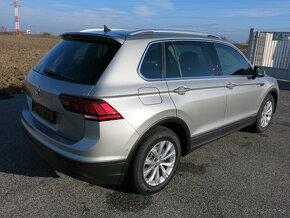 Volkswagen Tiguan Highline 2.0 TDI DSG Sport A7 - DPH - 6