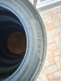 Letné pneu 225/55 R18  98V,  Continental Conti Cross C - 6