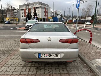 Alfa Romeo 166 2.4 JTD 100kw - 6