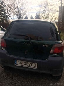 Na predaj Toyota Yaris 1.0 VVT-i, 2001 - 6