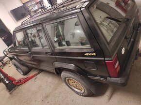 Jeep Cherokee XJ 4,0 1989 - 6