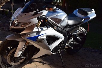 SUZUKI GSX-R 600 - 6