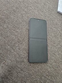 Samsung galaxy Z flip 5 - 6