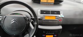 Citroen C4 - 6