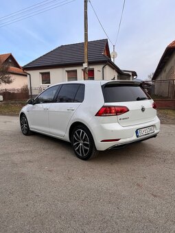 Volkswagen Golf E-Golf - 6