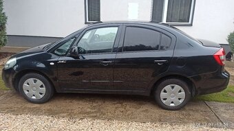 SUZUKI SX4  1,6 i  sedan - 6