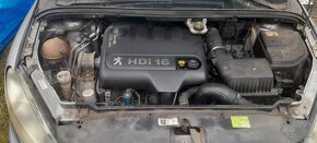 Peugeot 307 sw 2.L hdi 100 kw 2004 - 6