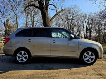 ŠKODA OCTAVIA COMBI II SCOUT 4x4-2.0TDi 103Kw - 6