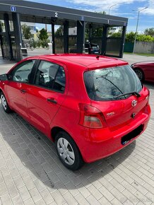 Toyota yaris 1.0 VVt-i - 6